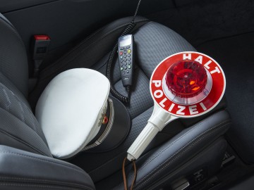BMW M850i Coupe AC Schnitzer – Ten radiowóz dogoni każdego na autostradzie